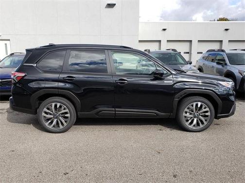 2025 Subaru Forester Hybrid Touring