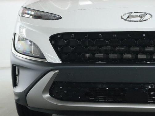 2022 Hyundai KONA Limited