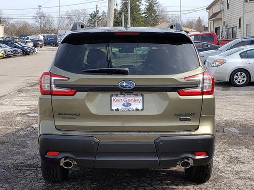 Autumn Green Metallic 2026 Subaru Ascent Onyx Edition Touring 7-Passenger