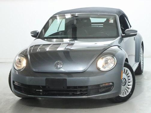 2016 Volkswagen Beetle 1.8T S