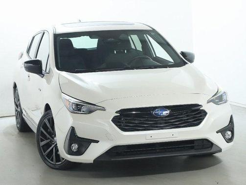 Crystal White Pearl 2024 Subaru Impreza RS