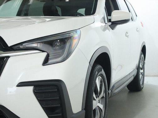 2025 Subaru Ascent Premium 8-Passenger