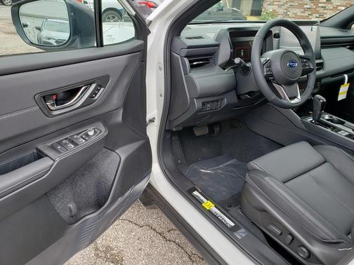 Crystal White Pearl 2026 Subaru Outback Touring XT
