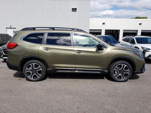 2025 Subaru Ascent Touring 7-Passenger