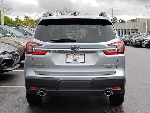 2025 Subaru Ascent Limited 7-Passenger