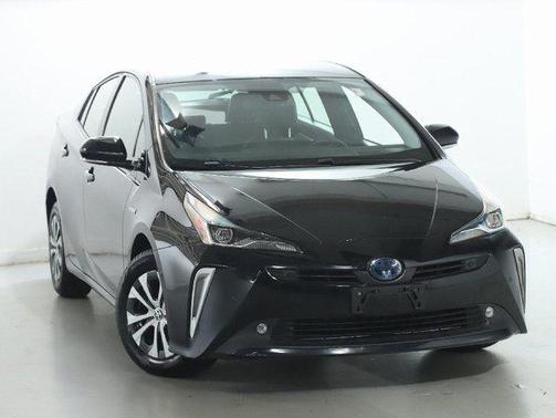 Midnight Black Metallic 2019 Toyota Prius XLE