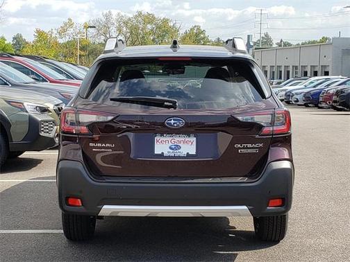 2025 Subaru Outback Touring