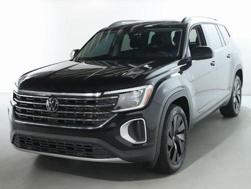 2024 Volkswagen Atlas 2.0T SE w/Technology 4MOTION