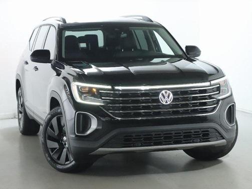 2024 Volkswagen Atlas 2.0T SE w/Technology 4MOTION