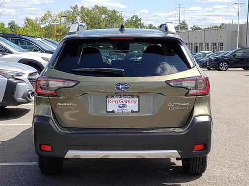 2025 Subaru Outback Touring XT