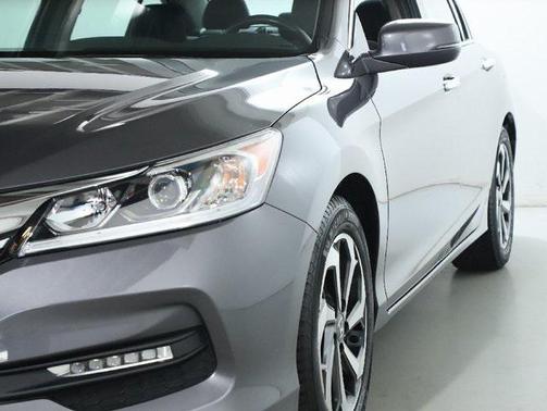 2017 Honda Accord EX