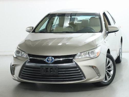 2015 Toyota Camry Hybrid XLE