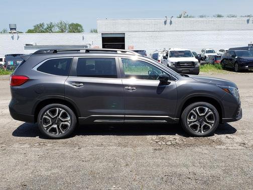 Magnetite Gray Metallic 2026 Subaru Ascent Touring 7-Passenger
