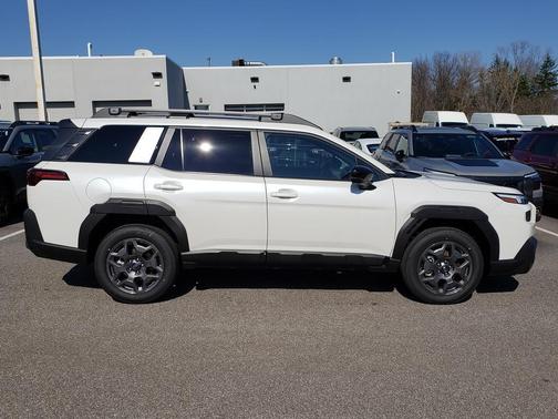 Crystal White Pearl 2026 Subaru Outback Premium