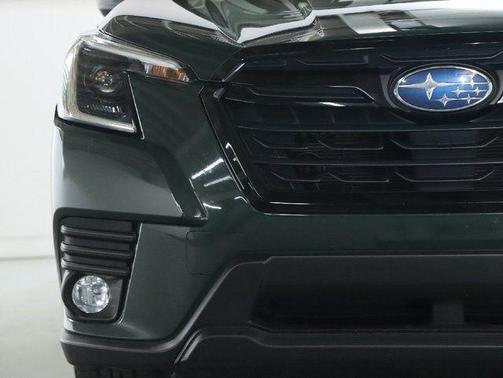 Cascade Green Silica 2023 Subaru Forester Premium