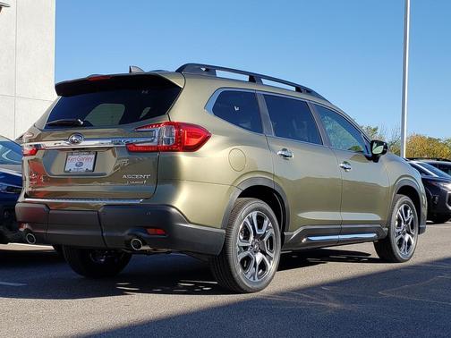 2025 Subaru Ascent Touring 7-Passenger