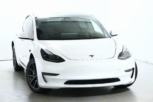 2023 Tesla Model 3 Standard Range