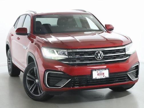 2021 Volkswagen Atlas Cross Sport 3.6L V6 SE w/Technology R-Line