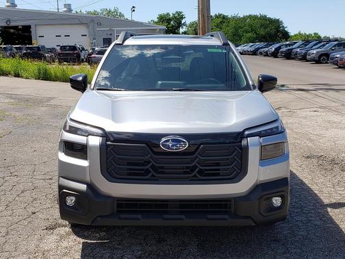 Ice Silver Metallic 2026 Subaru Outback Premium