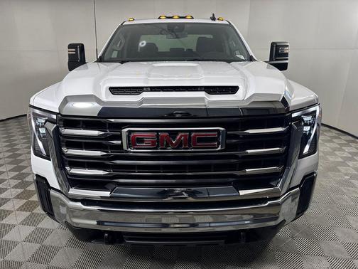 2026 GMC Sierra 2500 SLE