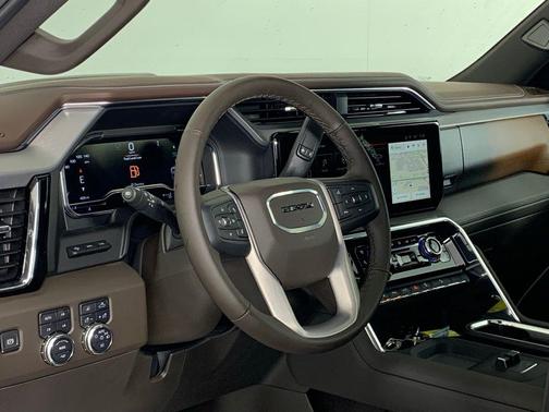 2025 GMC Sierra 3500 Denali