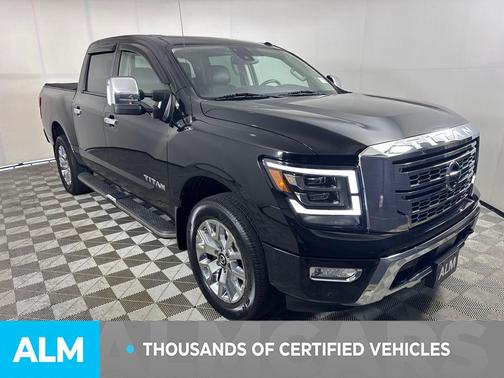 2021 Nissan Titan SL
