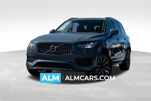 2022 Volvo XC90 T5 Momentum