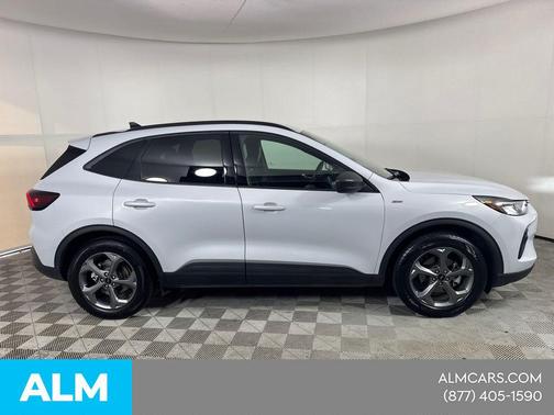 SPACE SILVER METALLIC 2025 Ford Escape ST-Line