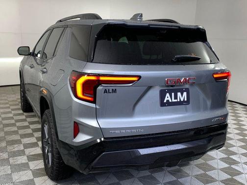 2026 GMC Terrain AWD AT4