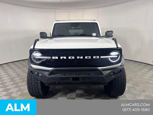 OXFORD WHITE 2022 Ford Bronco Wildtrak