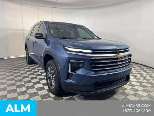 Lakeshore Blue Metallic 2024 Chevrolet Traverse LT