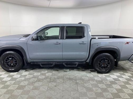 2022 Nissan Frontier PRO-X