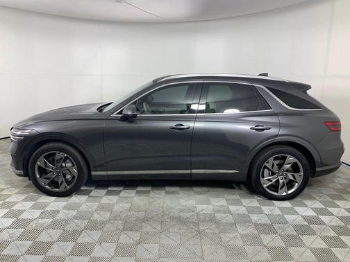 2023 Genesis Electrified GV70 Advanced AWD