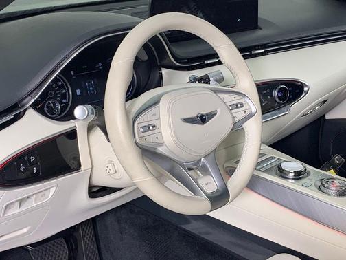 2023 Genesis Electrified GV70 Advanced AWD