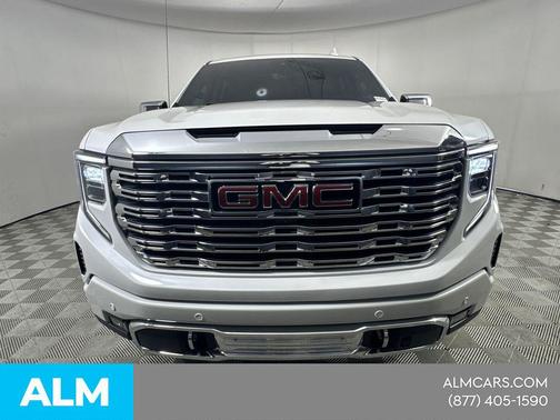 White Frost Tricoat 2024 GMC Sierra 1500 Denali