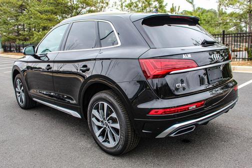 2022 Audi Q5 45 S line Prestige