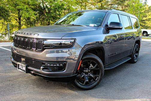 2024 Jeep Wagoneer Series II Carbide