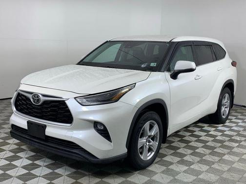 2021 Toyota Highlander LE