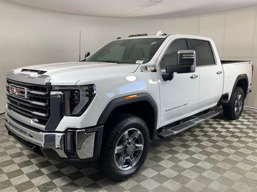 2026 GMC Sierra 2500 SLT