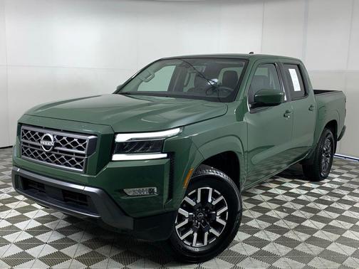 2024 Nissan Frontier SL