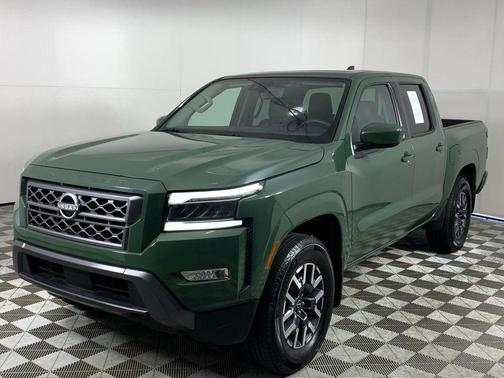 2024 Nissan Frontier SL