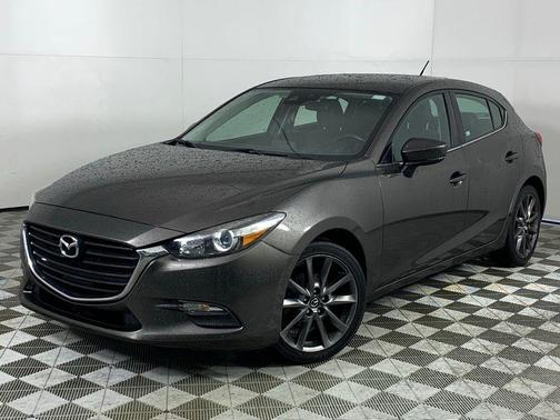 2018 Mazda Mazda3 Touring