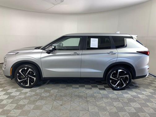 2024 Mitsubishi Outlander SE 2.5 2WD