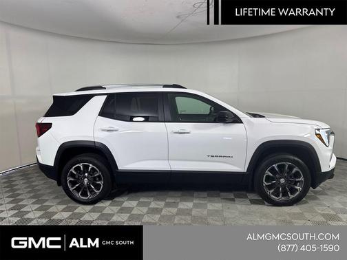 Summit White 2026 GMC Terrain FWD Elevation