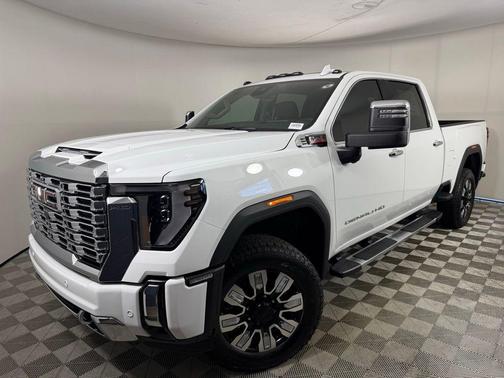 2025 GMC Sierra 2500 Denali