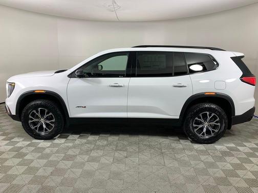 2026 GMC Acadia AT4 AWD