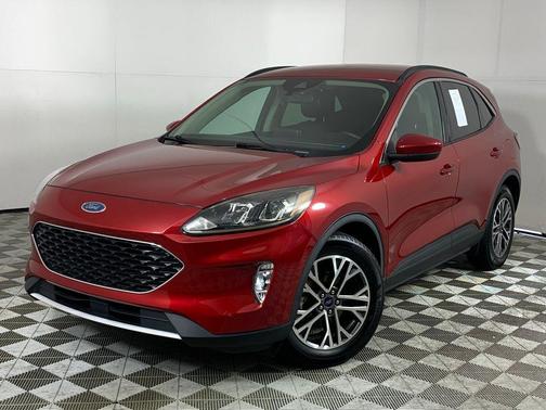 2020 Ford Escape SEL