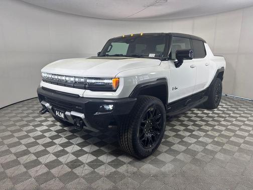 Interstellar White 2026 GMC HUMMER EV Pickup 2X