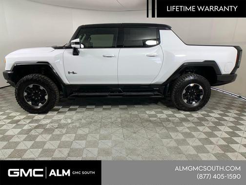 Interstellar White 2025 GMC HUMMER EV Pickup 3X