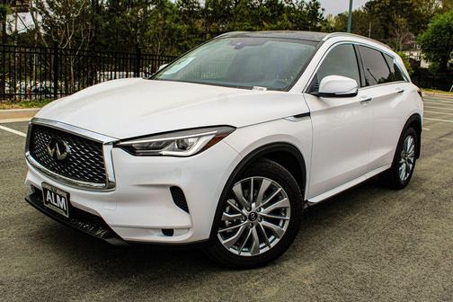 2024 INFINITI QX50 LUXE AWD